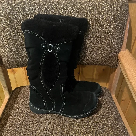 BareTraps Black Suede leather Winter Boots with Fur - Picture 2 of 5